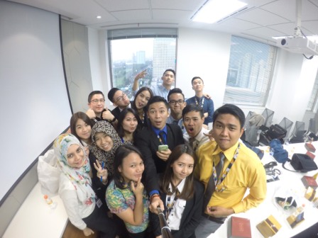 Sukses Multidimensi Pengantar Cerita Bankir Muda Mdp Maybank