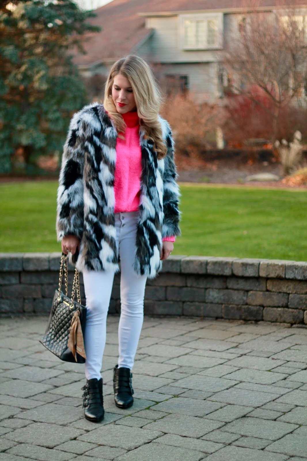 What? Faux Fur Coat Casually? & Confident Twosday Linkup I do deClaire