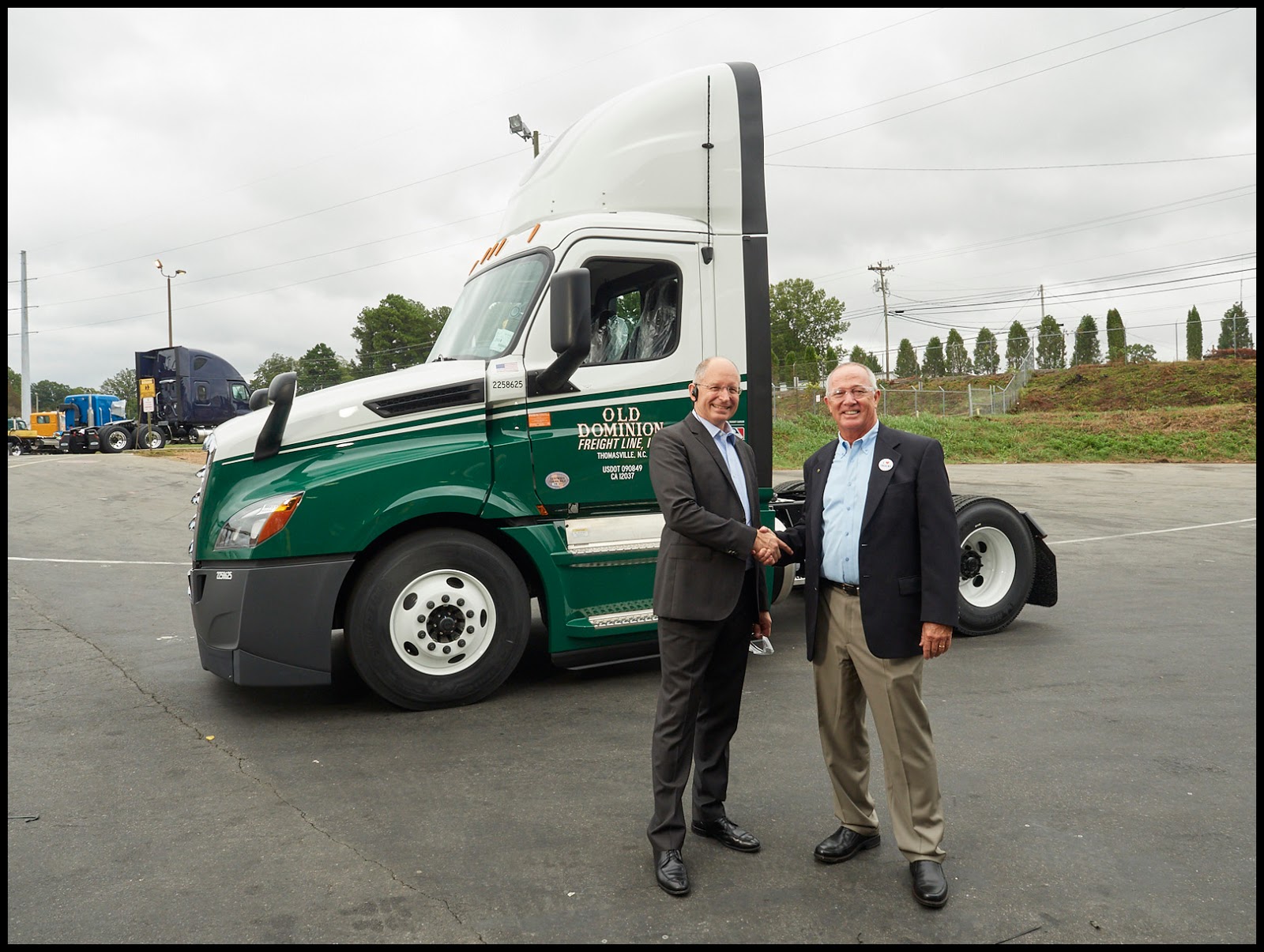 Blog Old Dominion Drives Its 15,000th Freightliner