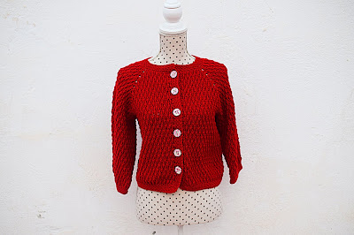 4 - Crochet imagen Chaqueta roja de mujer a crochet y ganchillo por Majovel Crochet