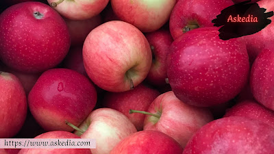 Apples - There are some foods and best fruits for weight loss that can help weight loss. Some by increasing metabolism, others by the content of fiber.