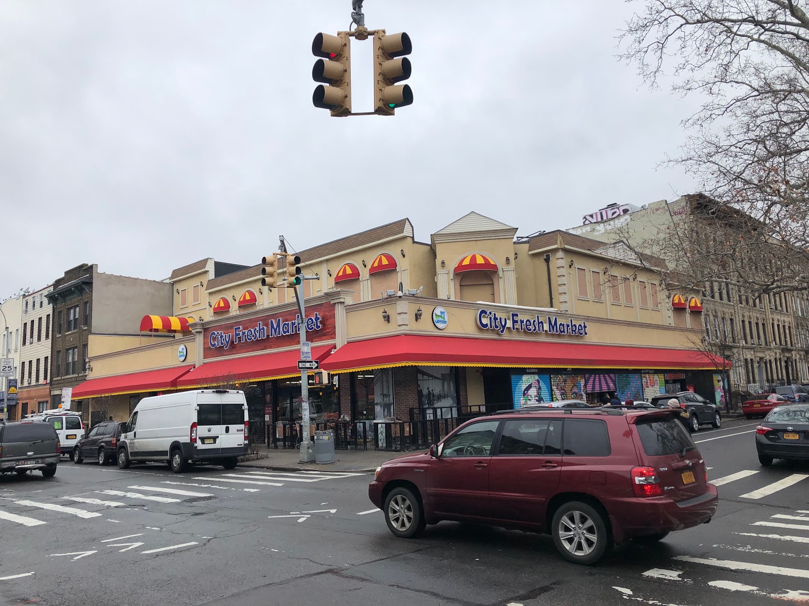 TOUR City Fresh Market Bushwick, Brooklyn, NY