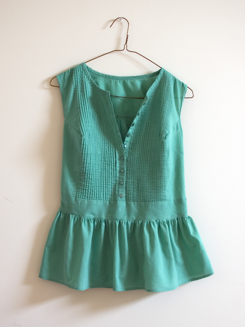cait makes things: wardrobe redux: peplum blouse