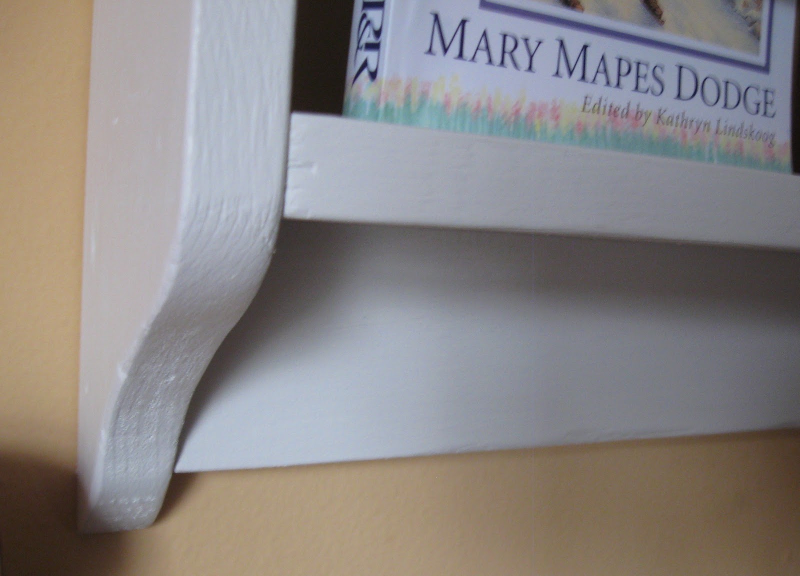 handmade a wall book bin