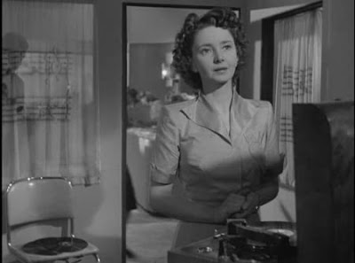 Wanted For Murder 1946 Movie Image 3