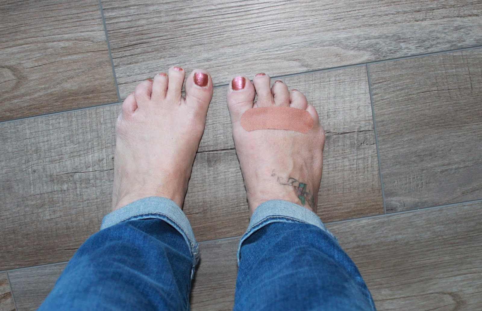 SunShine Sews... Foot Pain and Potholders