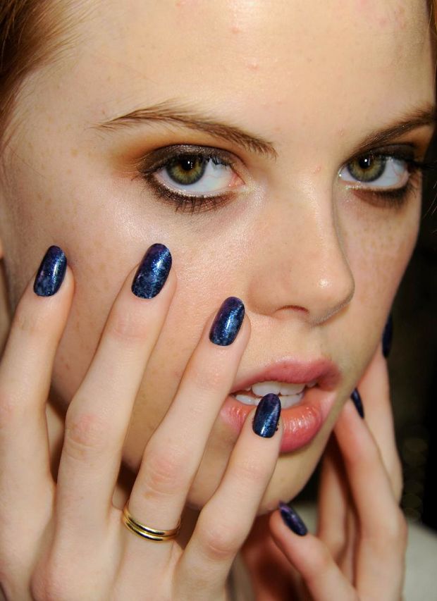 High Heels Shoes Images: The 2012 trending Nail Polish
