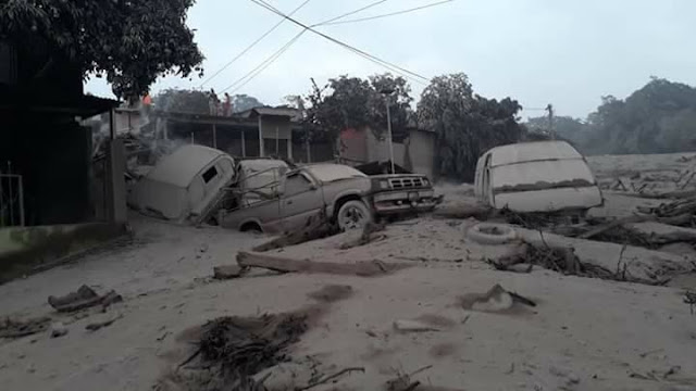 UPDATES - Guatemala Fuego Volcano 34342543_2107626062787186_5341639354177552384_n