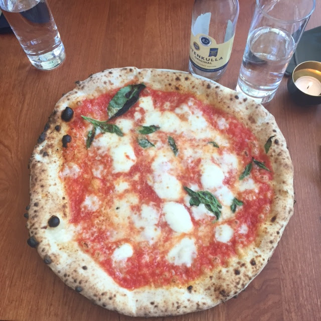 LOUISE DECO GIRO PIZZERIA