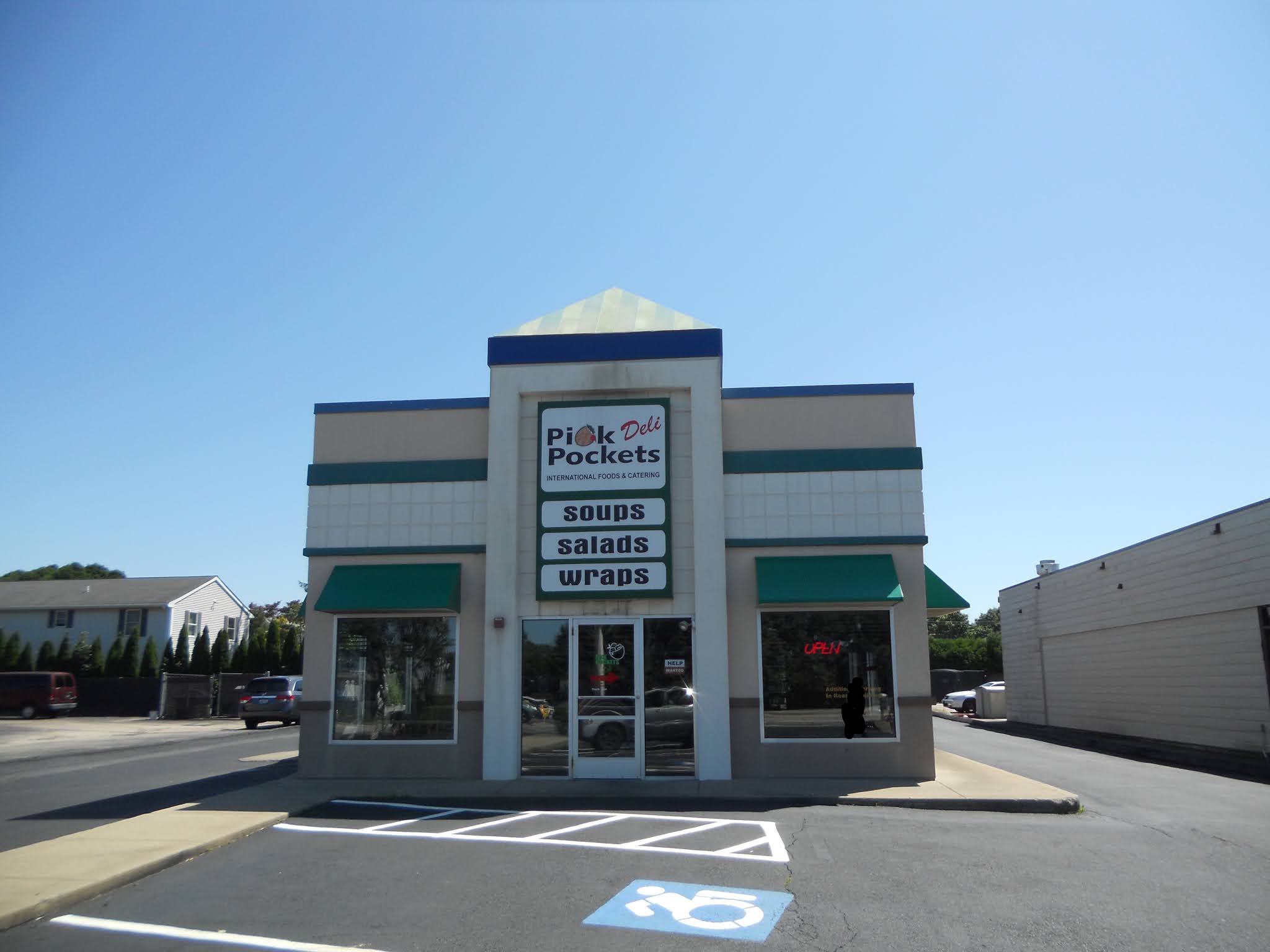 Retail on the Thames Exploring Retail of Eastern Connecticut Pick