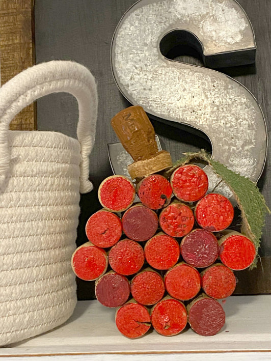 How to Make a Wine Cork Apple for the Teacher