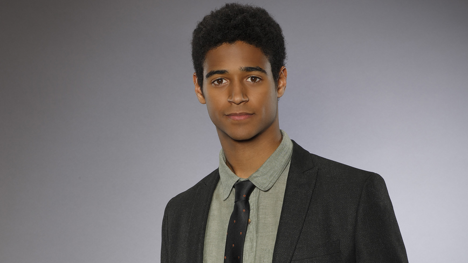 alfred enoch leaves htgawm alfred enoch leaves htgawm