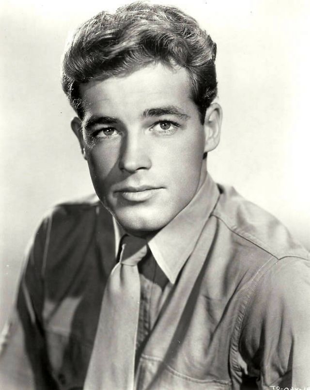 American Classic Hunk: 30 Pictures of Guy Madison in the 1940s and ‘50s