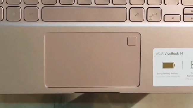 The 4.1-inch Smooth, responsive, and accurate precision-enabled glass-surface touchpad of this laptop.