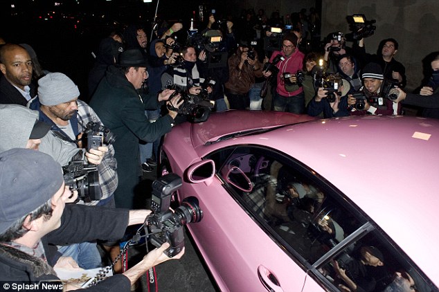 Pink Bentley Paparatzi