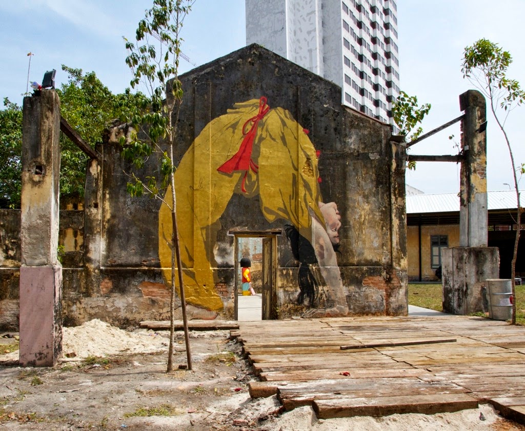 Coverage of Ernest Zacharevic's solo exhibition in Penang Malaysia: "Art Is Rubbish Is Art". 1