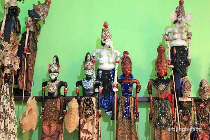 wayang golek pak dase bogor
