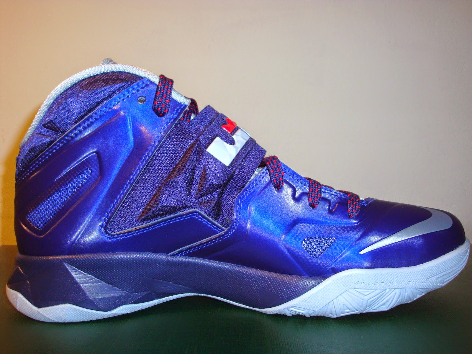 nike zoom soldier vii