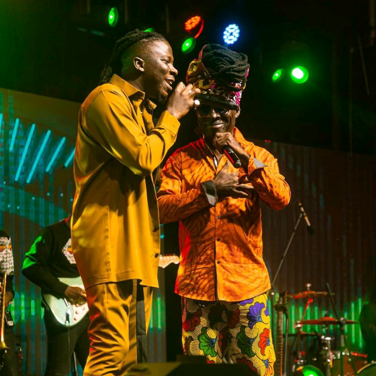 Stonebwoy Makes History With ‘Anloga Junction’ Album Virtual Concert - With Three Different Stages; EweGhana.Net