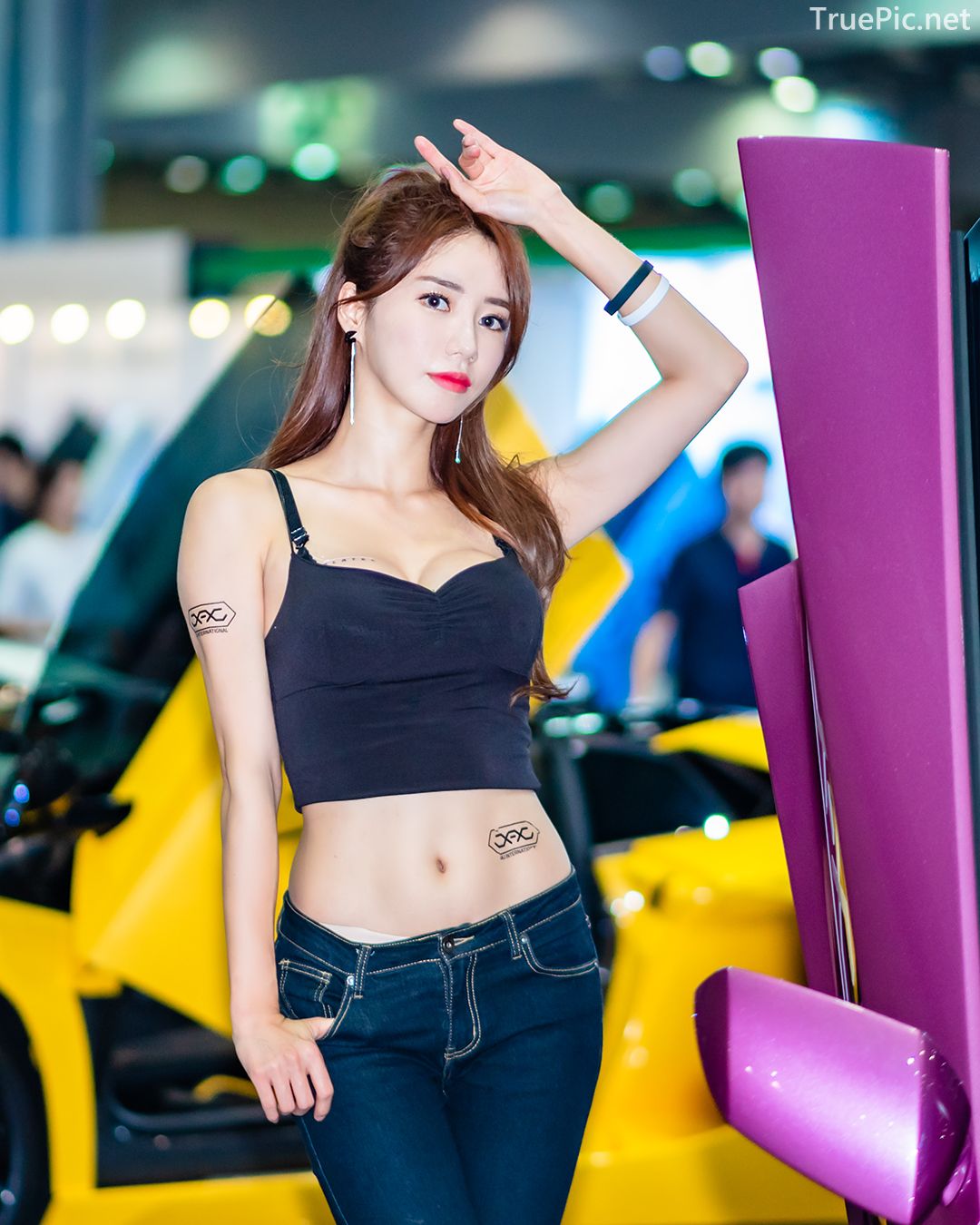 Korean Racing Model - Im Sola - Seoul Auto Salon 2019 - Picture 8