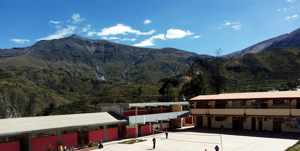 Colegio JOSE CARLOS MARIATEGUI - Ubinas