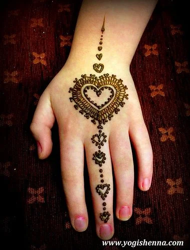 New Mehndi Designs – Beautiful Kids Mehndi Designs # i227