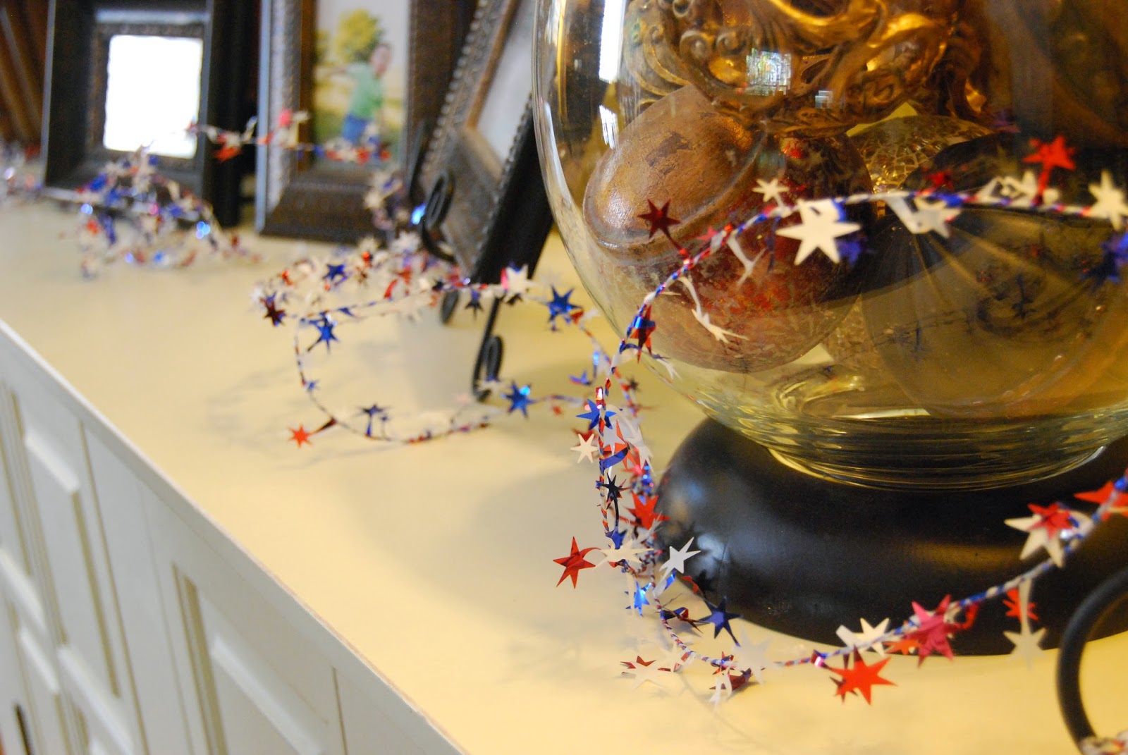 Momfessionals: Patriotic Decor :)