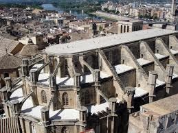 La Catedral amb l'Ebre de fons