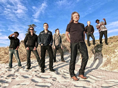 Robert Plant Presents the Sensational Space Shifters