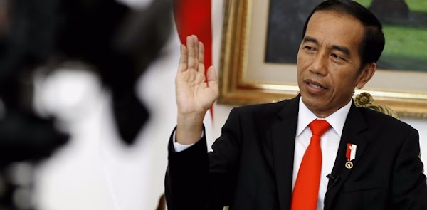 Ketimbang Bertemu HRS, Jokowi Lebih Baik Segera Koreksi Kebijakan Yang Resahkan Umat