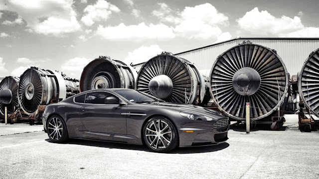 Aston Martin DBS