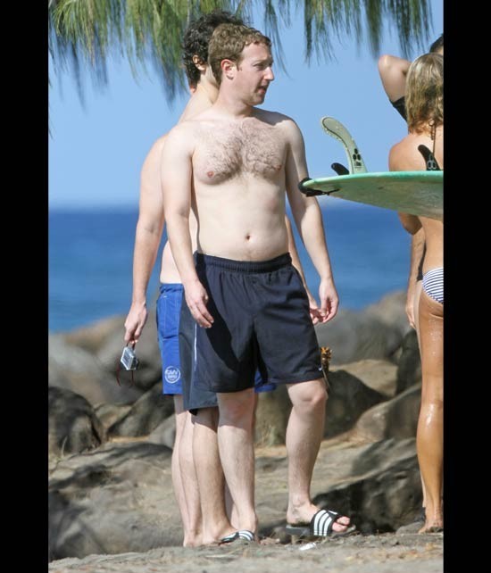 Picture Facebook Ceo Mark Zuckerberg Spotted Shirtless Jum K