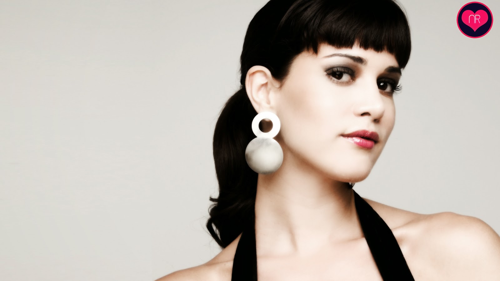 Novelas Radar: Mónica Spear: Wallpapers