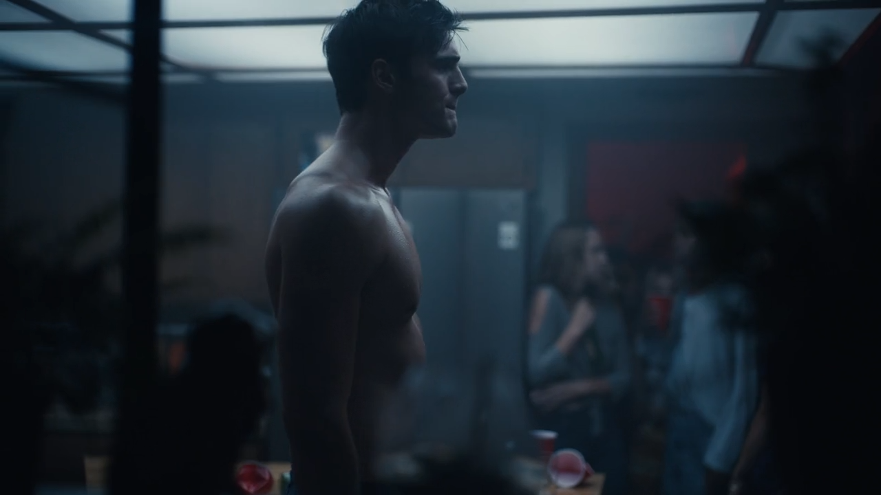 джейкоб элорди эйфория раздевалка. кэл джейкобс эйфория торс. джейкоб бертран торс. джейкоб элорди. джошуа дэниел иди.