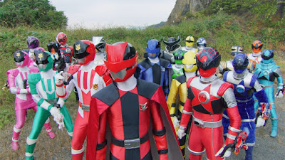 Lupinranger vs Patranger vs Kyuranger