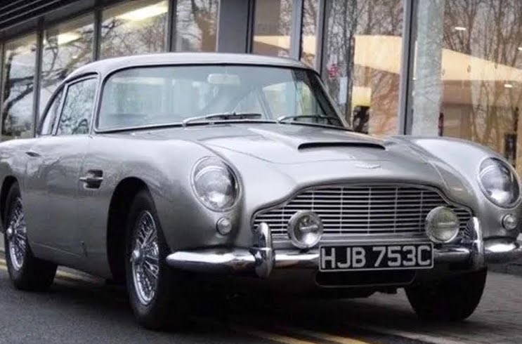 Classic Aston Martin worth £1m is stolen in broad daylight