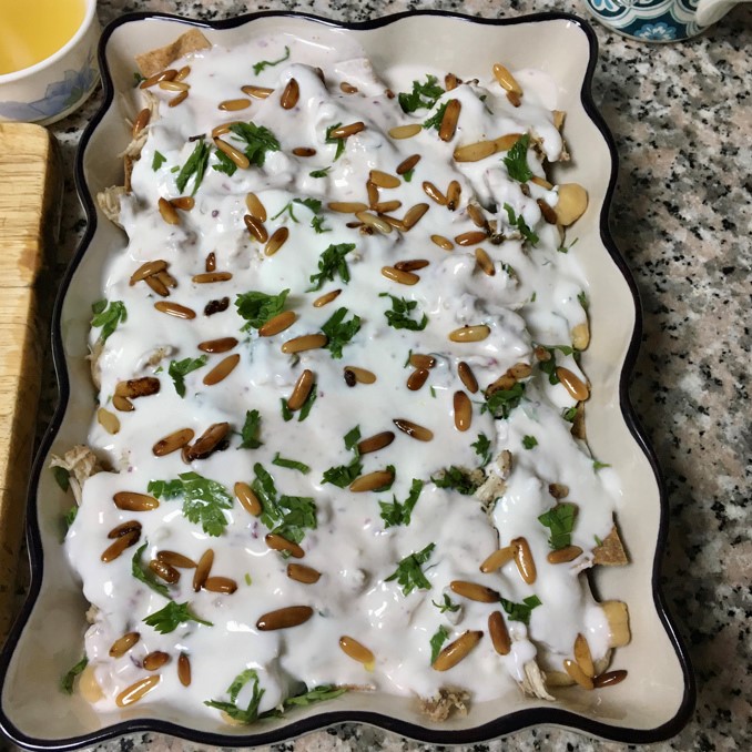 Fatteh Hummus with Chicken