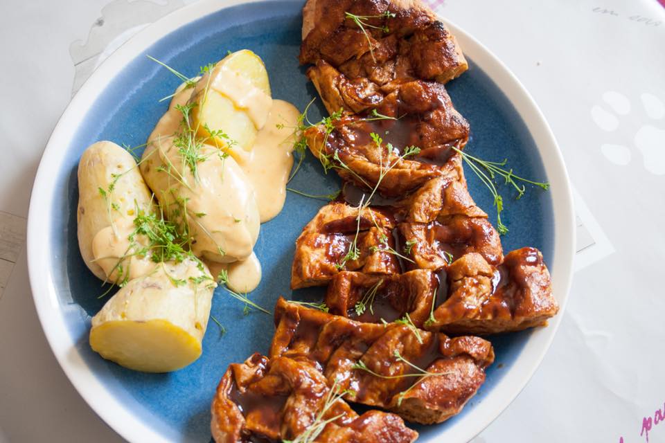 Homemade BBQ Seitan Ribs ala Bosh!