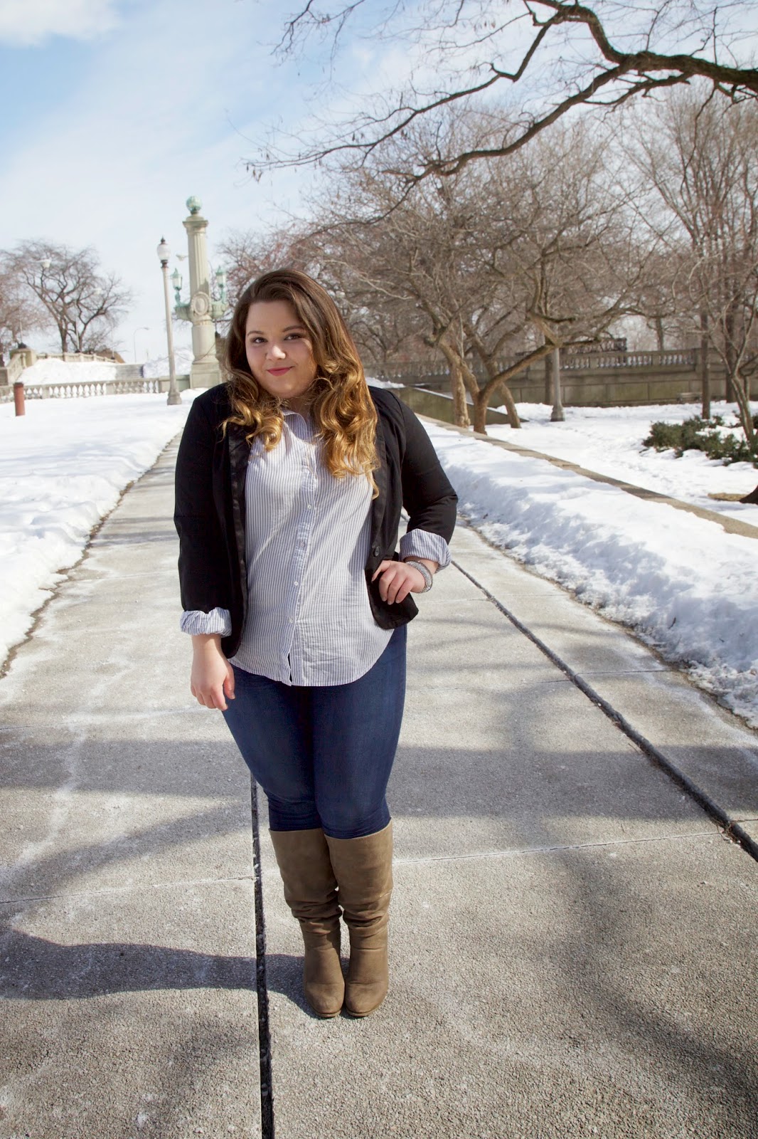 Stylzoo, amazon, chicago, fashion blogger, plus size fashion blogger, natalie craig, natalie in the city, blazer, skinny jeans, comfortable jeans, wide calf boots, plus size blazer, fatshion, thick girls, curvy women, full figured, jeggings, business casual style