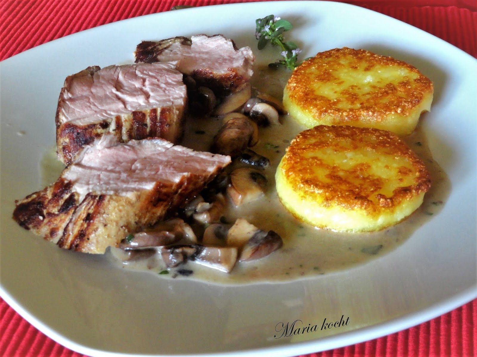 Maria kocht: Schweinefilet mit Champignonsoße / Szűzpecsenye csiperkés ... Maria kocht: Schweinefilet mit Champignonsoße / Szűzpecsenye csiperkés ...