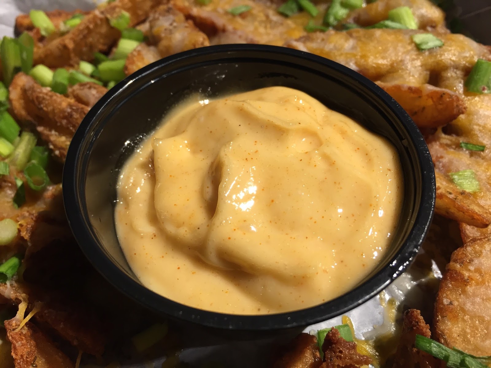 Loaded Potato Wedges From Buffalo Wild Wings / バッファローワイルドウィングスのローデッドポテト