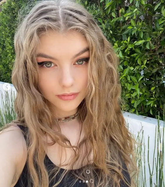 Lyliana Wray - Instagram Photos 06/30/2021