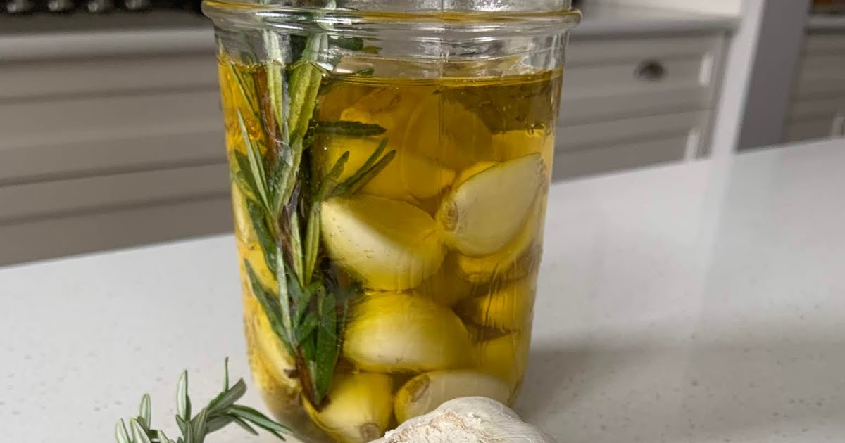 sous vide garlic confit