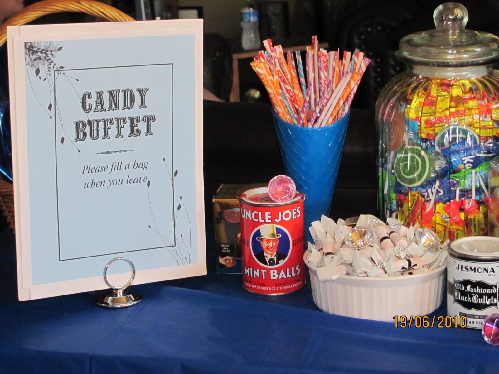 RoyalBashBlog Graduation with Candy Bar
