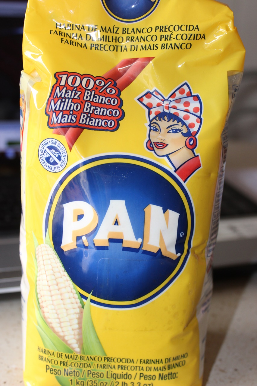 JULIA Y SUS RECETAS Arepas con pollo mechado