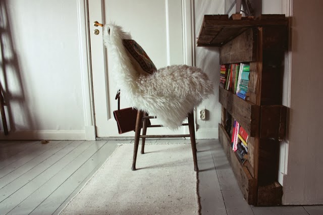 DIY-ESCRITORIO-PALETS-DISENO-NORDICO