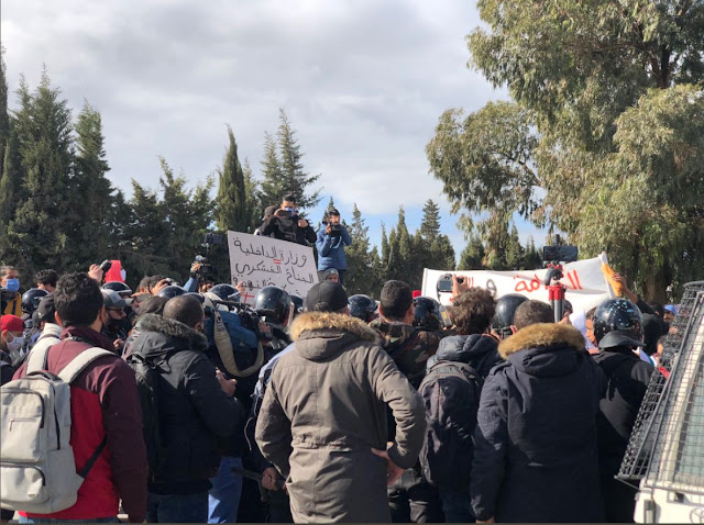 «Επανάσταση Πεινασμένων» σε Λίβανο και Τυνησία 7