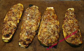 Calabacín relleno con carne picada y queso 