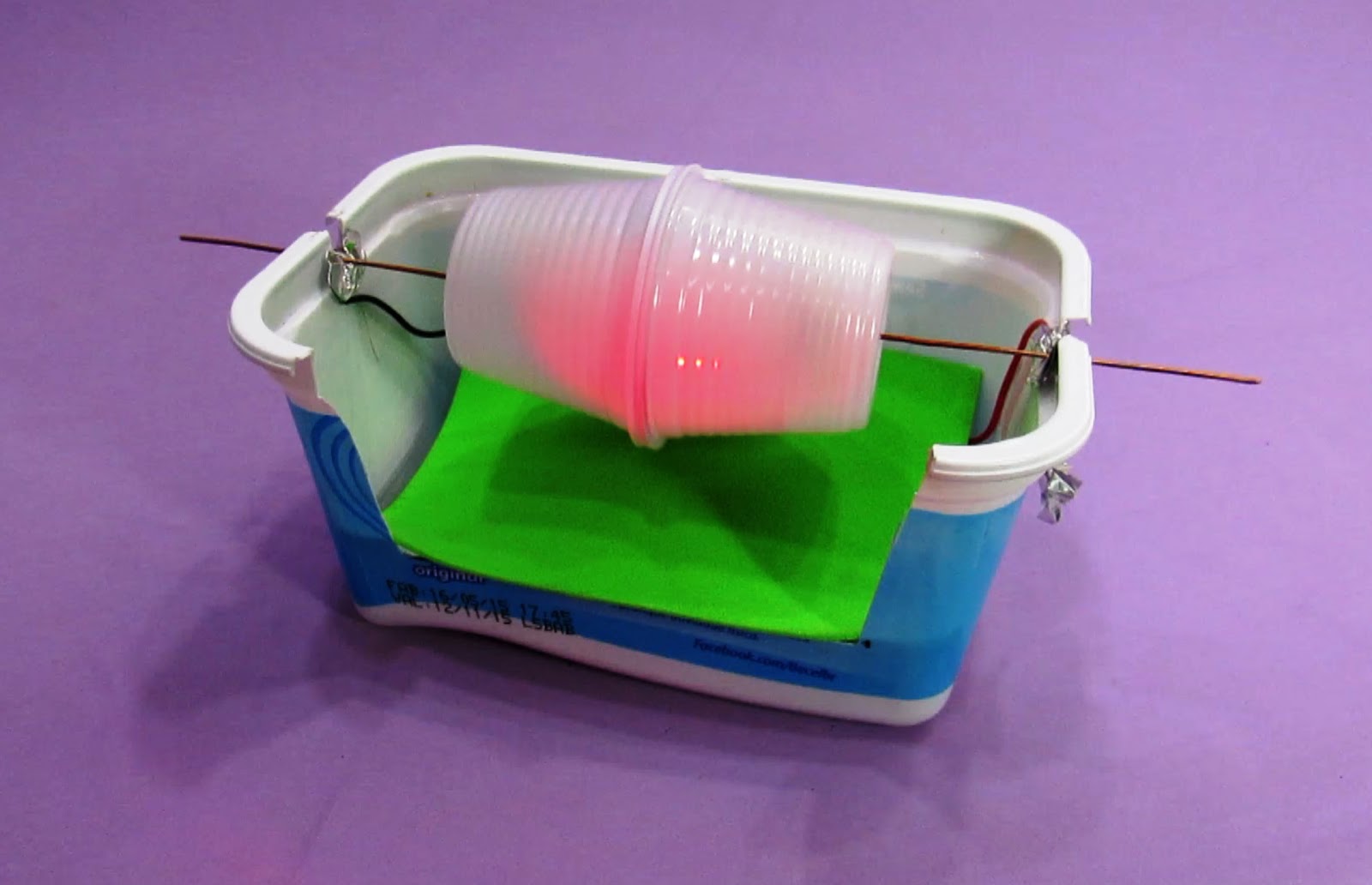 A ARTE DE APRENDER BRINCANDO COMO FAZER MOTORES ELÉTRICOS CASEIROS RECICLADOS