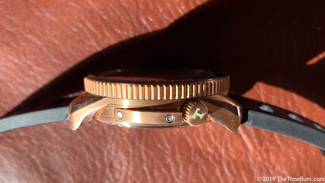 Tsao Baltimore Torsk-Diver bronze, side crown
